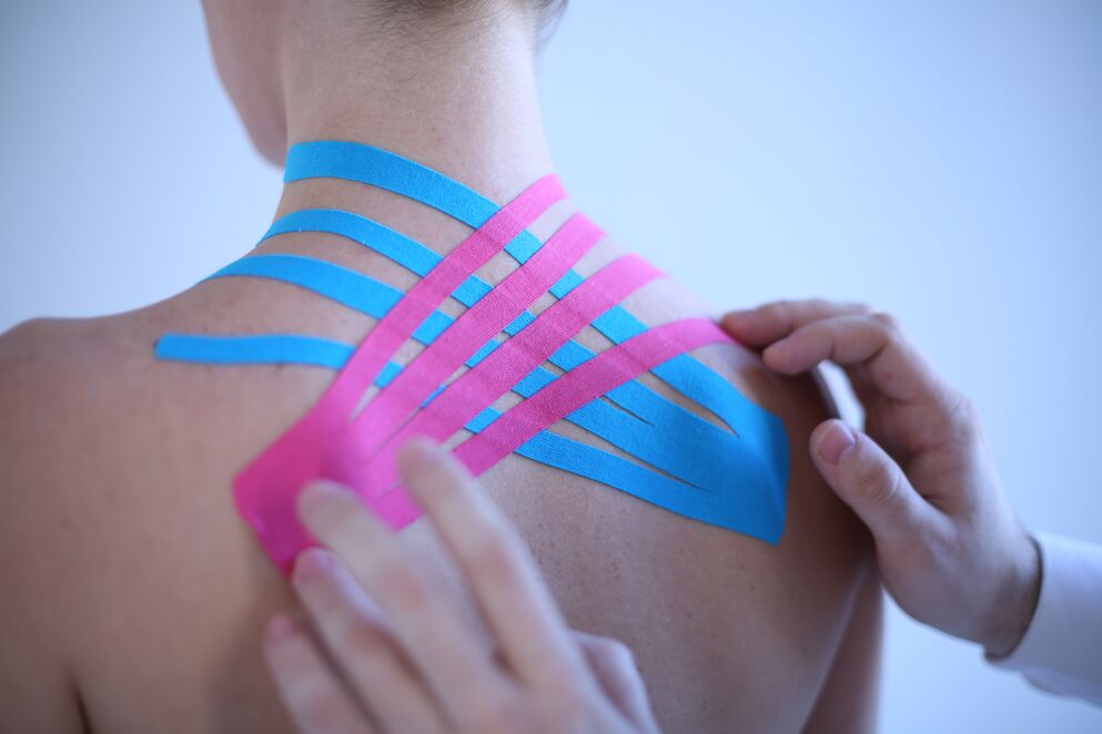 kinesio bandage for spinal osteochondrosis